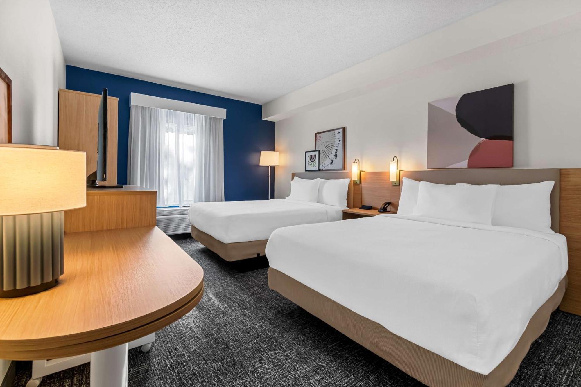 Spark By Hilton Near The Park