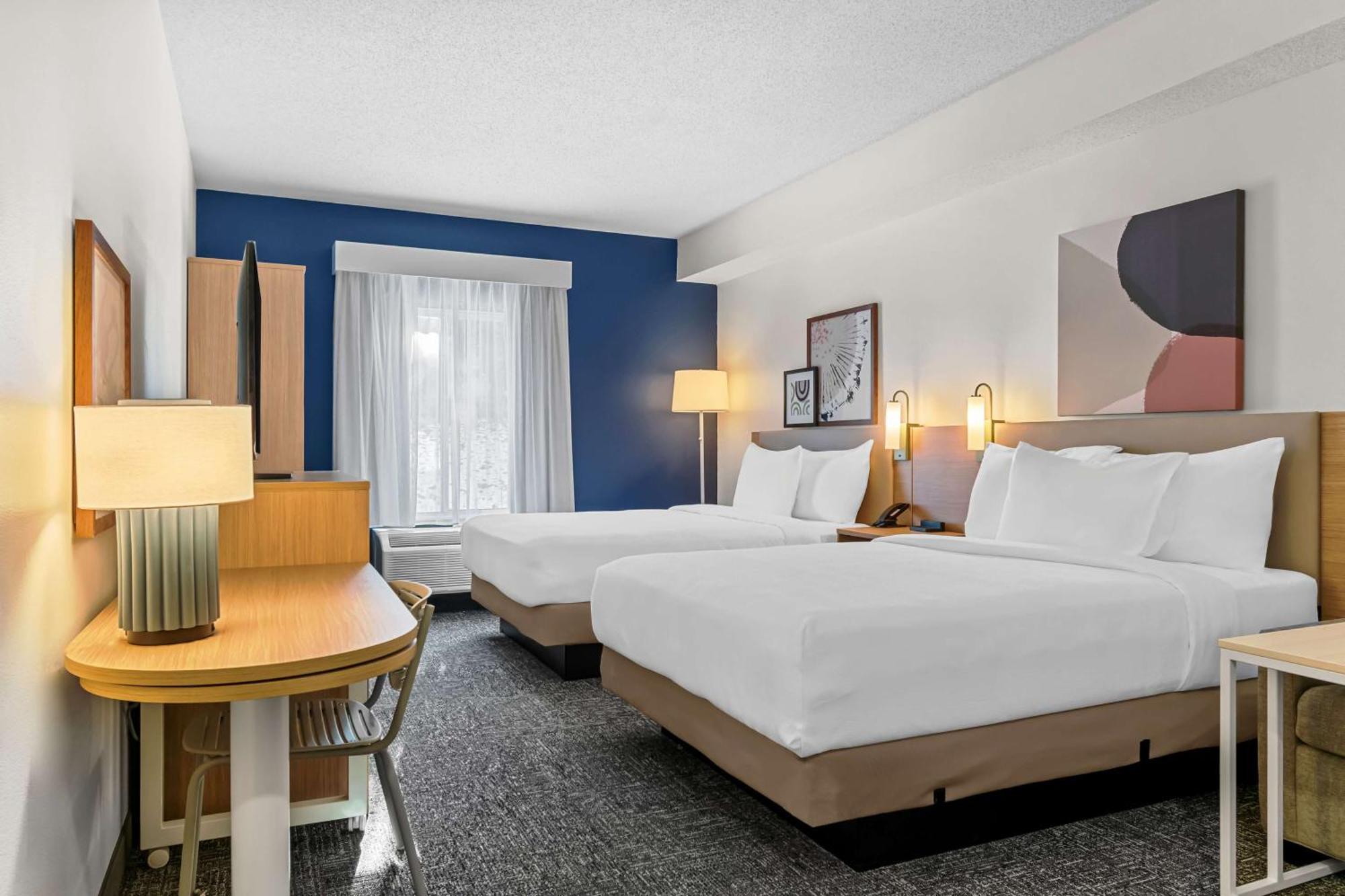 Hotel Spark By Hilton Near The Park