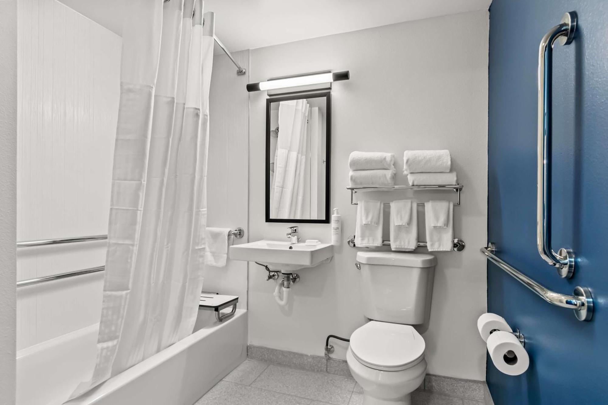 Spark By Hilton Near The Park Hotel 3*