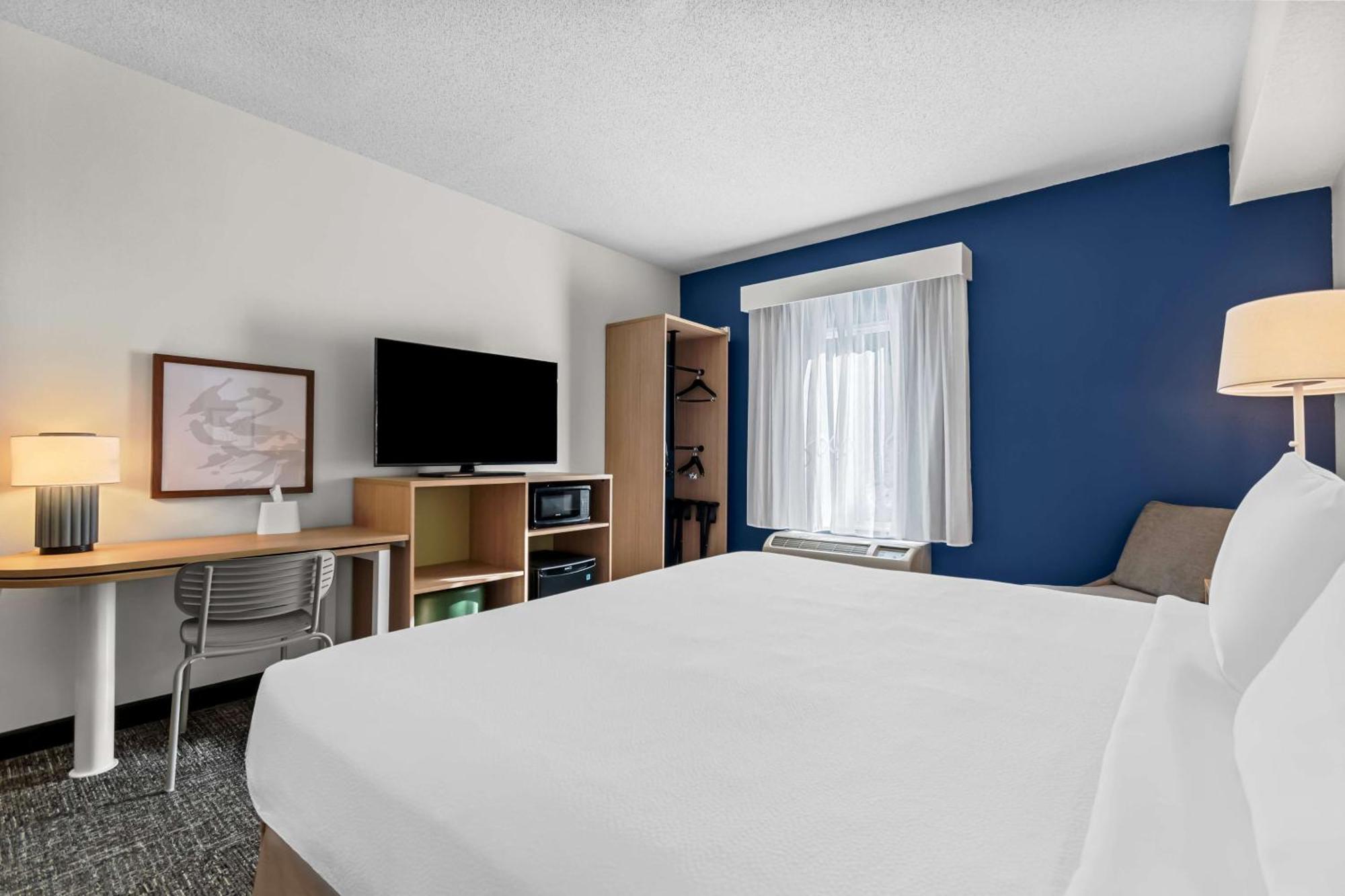 Hotel Spark By Hilton Near The Park Hershey